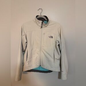 The North Face Women's Apex Barrier Soft Shell Jacket. Color cream/teal. Size M